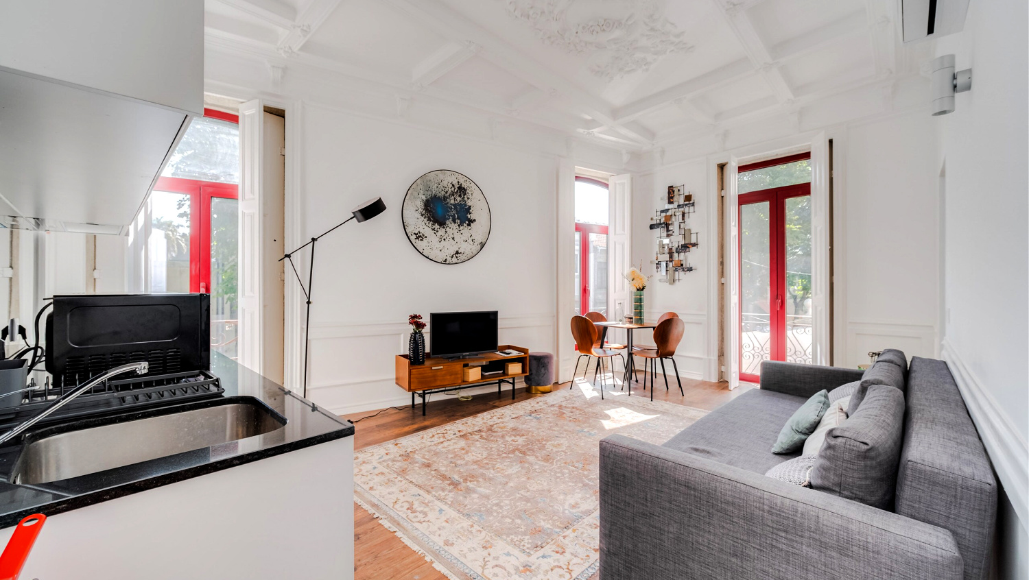 blend in when you travel by renting an apartment like this one in Porto