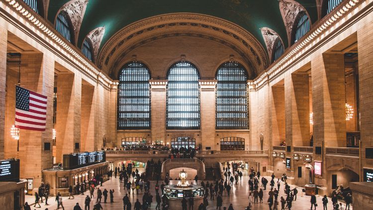 image: central station, environment advantages of train travel