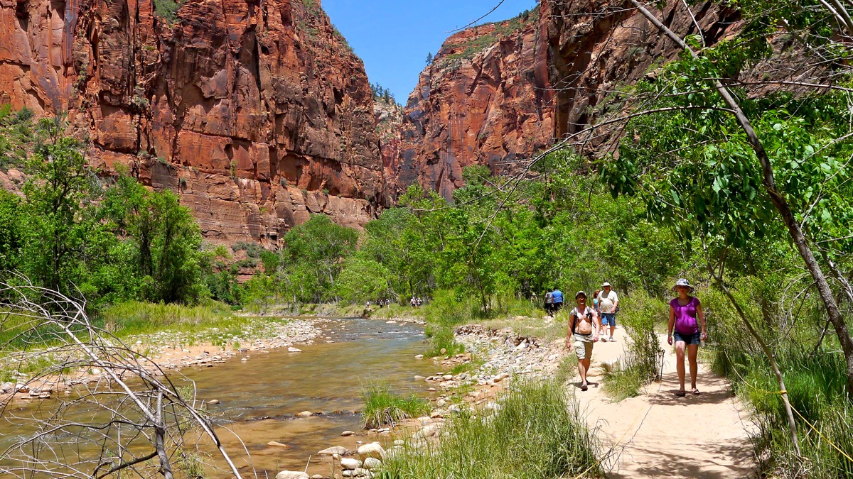 photo, image, zion national park, hiking destinations for solo travelers