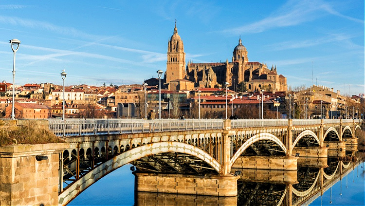 travel solo to salamanca, spain for a fabulous getaway